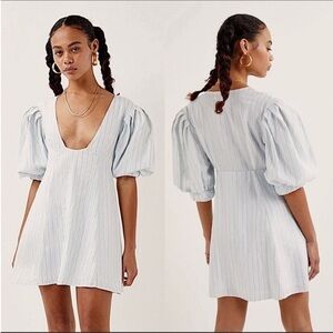 NWT For Love & Lemons Leslie Mini Dress:
Size S